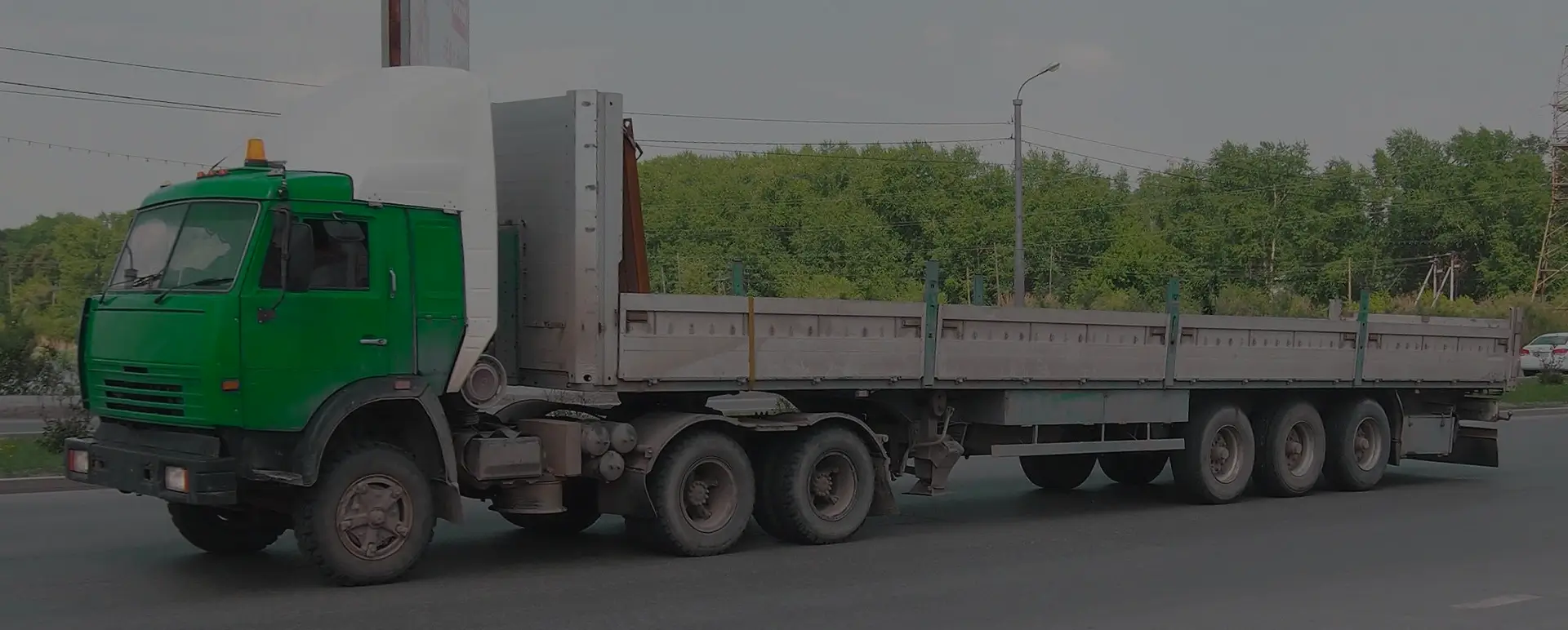 Онлайн калькулятор для расчета международной доставки грузов в городе Яровое (Сибирский округ - Алтайский край) с услугой аренды автотранспорта